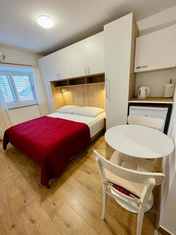 Guest House Korunic Korcula Town Bagian luar foto